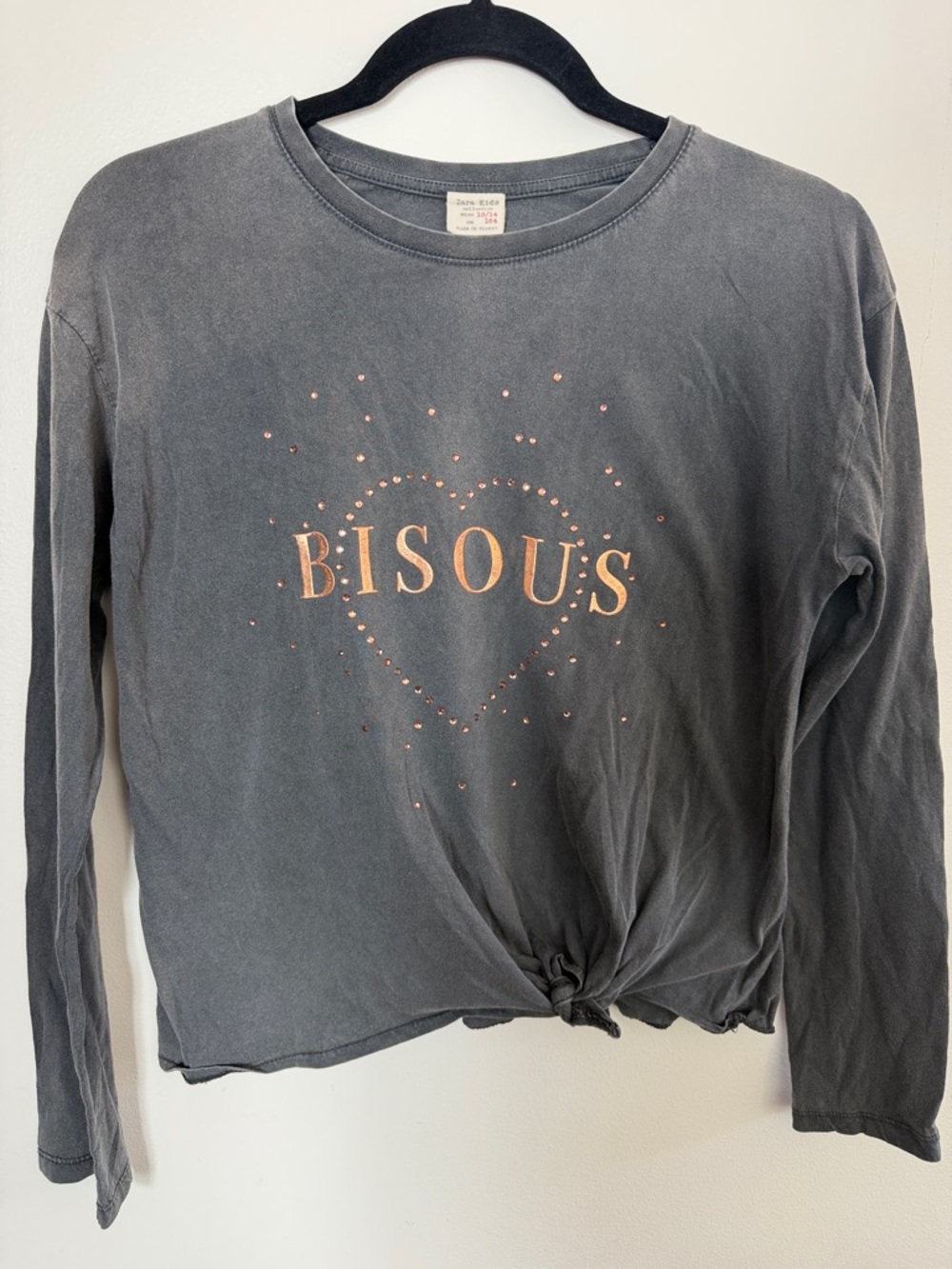 Zara Kids Charcoal Long-Sleeve 'Bisous' Tee with Rose Gold Print